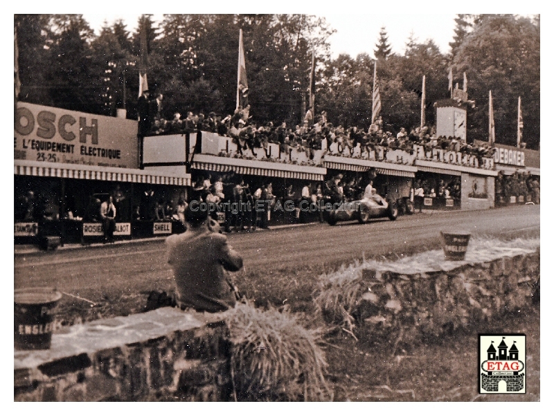 1950 Francorchamps Alfa Fagioli #12 Passing pits2