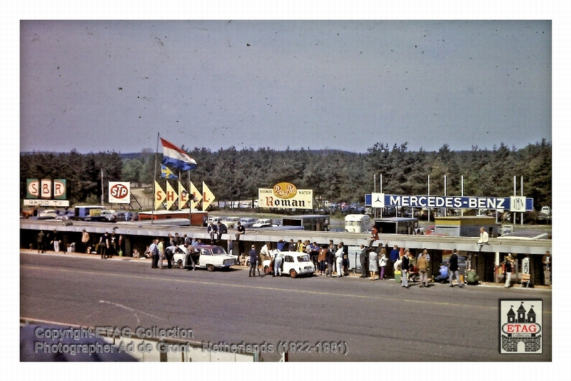 1966 Zolder EK Toerwagens DKW & Mini (01) Pits