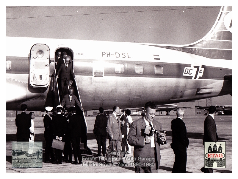 1967 Vauxhall Luton Factory visited by Dutch dealers (22)