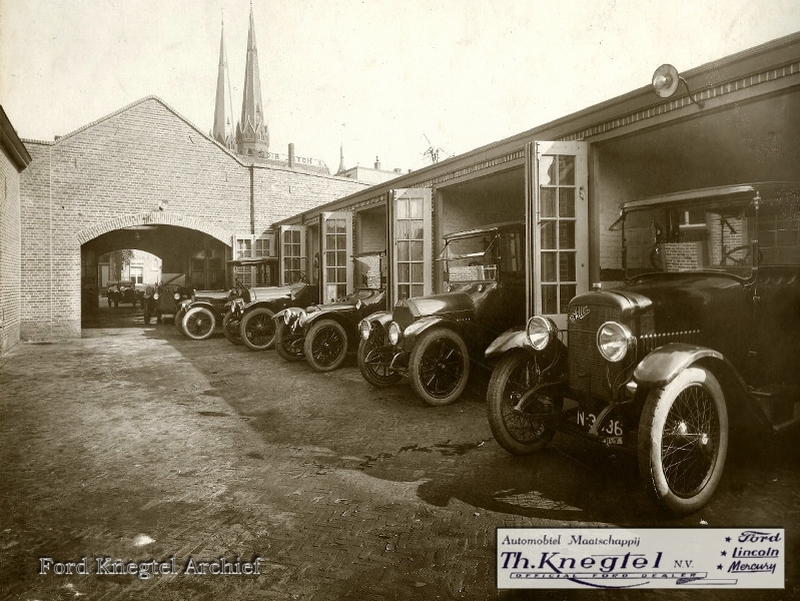 1925 Adler Knegtel Heuvel 44 Tilburg Garageboxen N3836