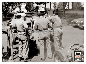 1953 Francorchamps Maserati Juan Jose Gonzalez #2 preparing