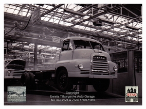 1958 Vauxhall Luton Factory visited by Dutch dealers (16)