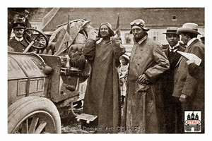 1907 Peking Paris Itala Borghese - Guizzardi 1st beside car